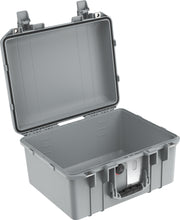 Load image into Gallery viewer, Pelican 1507 Grey No Foam UPDATED LATCHES