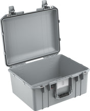 Load image into Gallery viewer, Pelican 1557 Grey No Foam UPDATED LATCHES