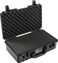 Load image into Gallery viewer, Pelican 1525 Black Foam UPDATED LATCHES